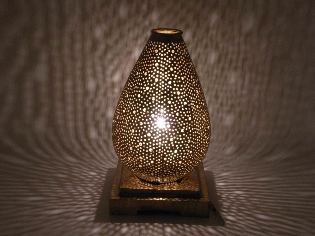 Hanan Messinglampe Lampe Messing handgefertigt petit Marrakech