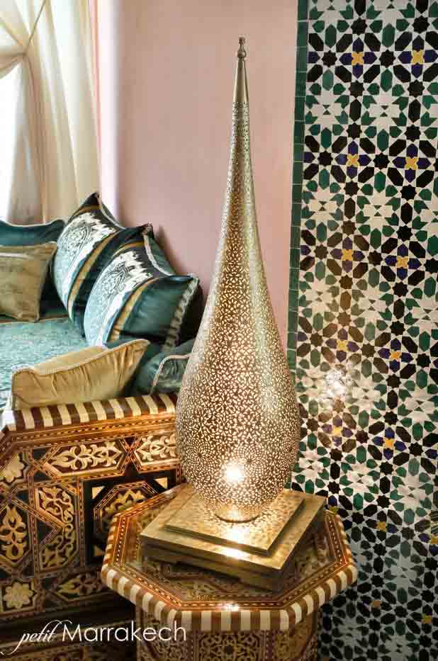 Messinglampe Mosaikwand handgefertigt Marokko petit Marrakech