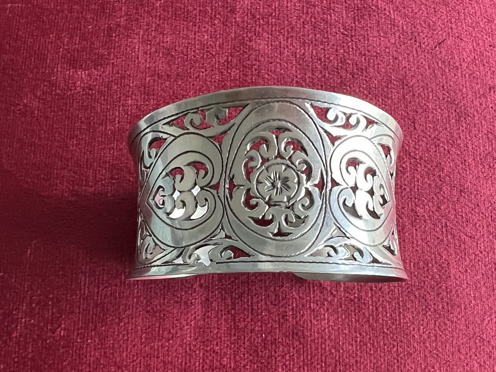 Berber_Armreifen_3 handgefertigter marokkanischer Silberarmreifen