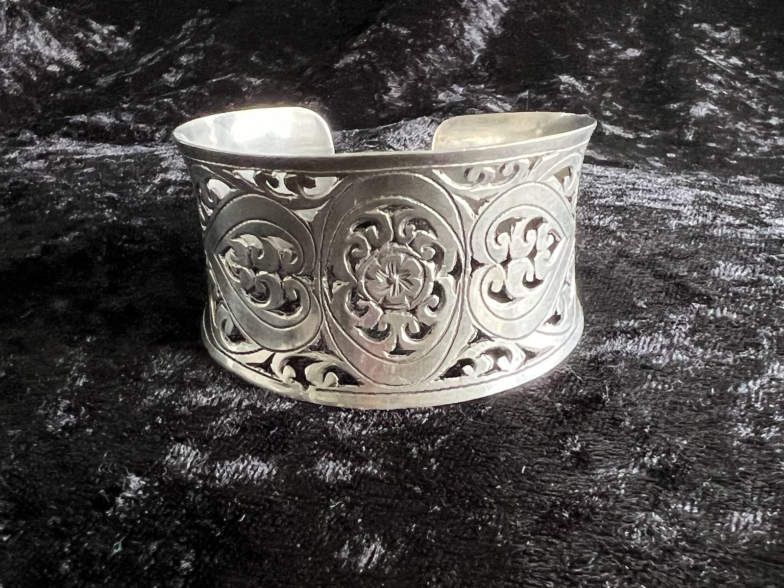 Berber_Armreifen_6 handgefertigter marokkanischer Silberarmreifen