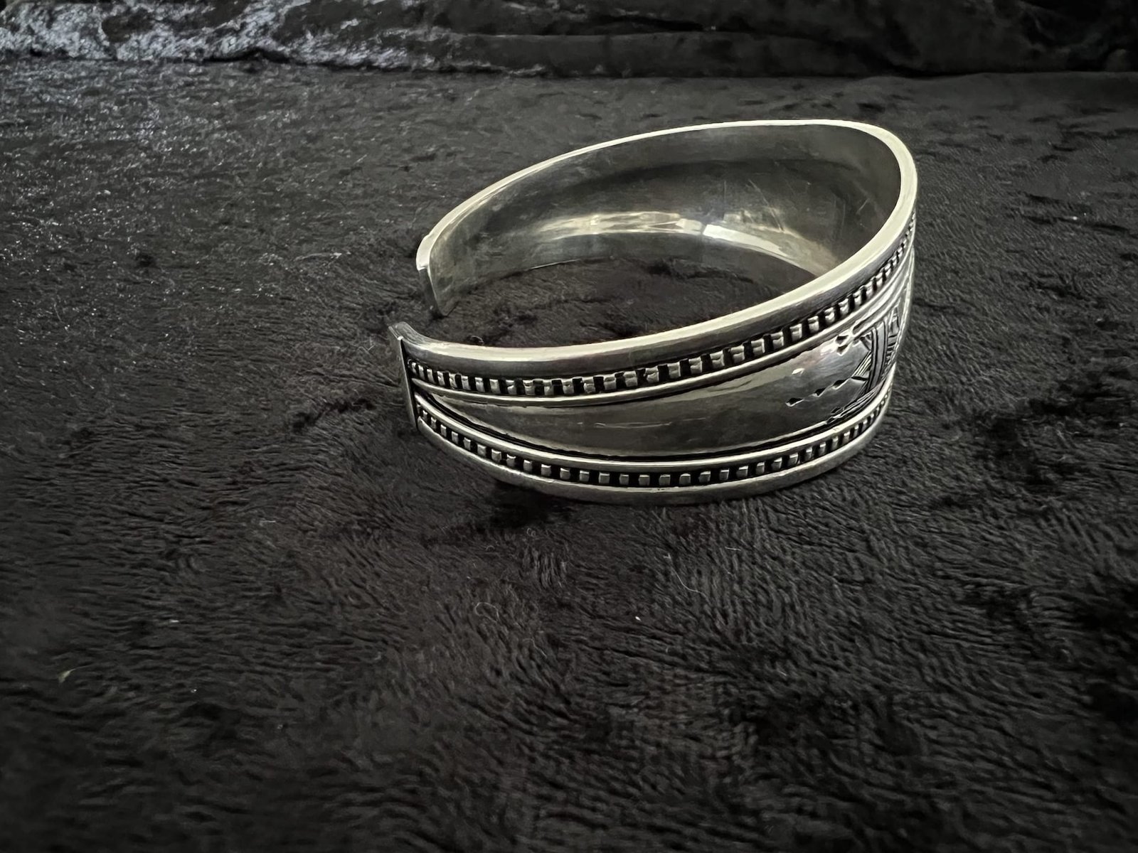 Berber_Armreifen:klassisch_3 handgefertigter marokkanischer Silberarmreifen