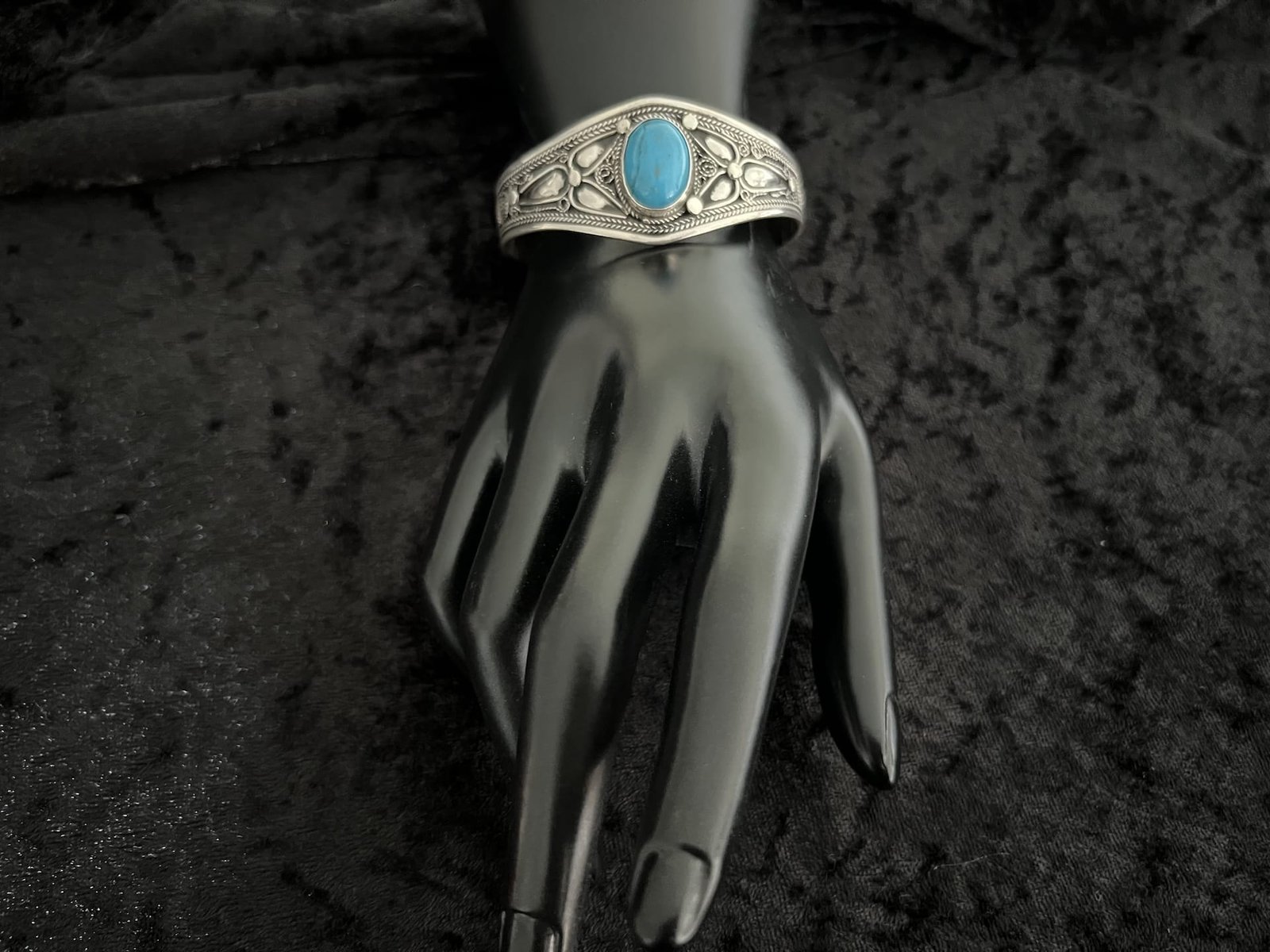 Berber_Armreifen:türkis_1 handgefertigter marokkanischer Silberarmreifen