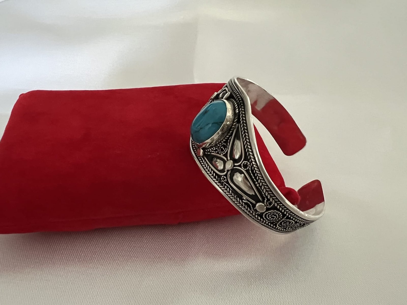 Berber_Armreifen:türkis_2 handgefertigter marokkanischer Silberarmreifen