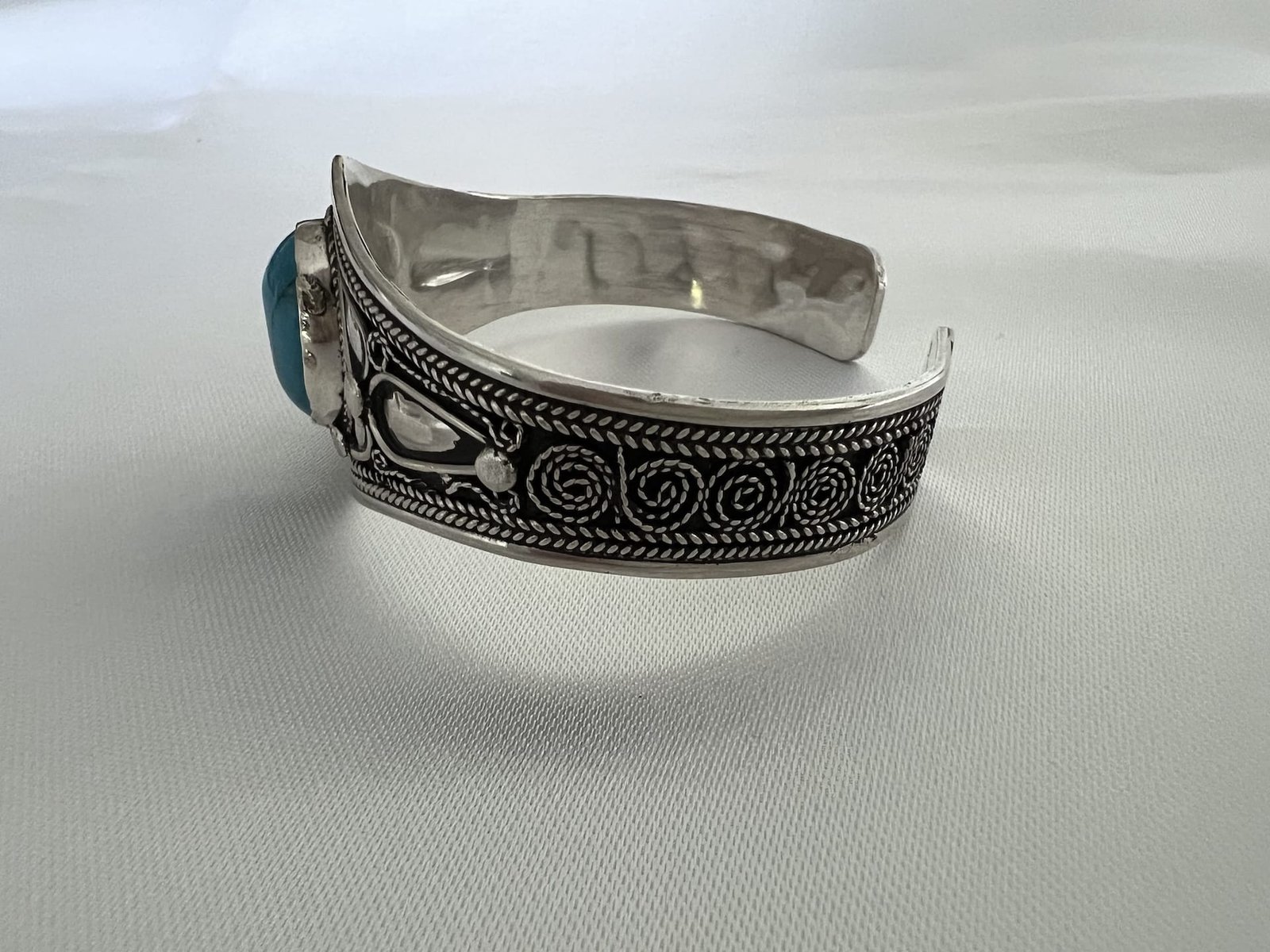 Berber_Armreifen:türkis_4 handgefertigter marokkanischer Silberarmreifen