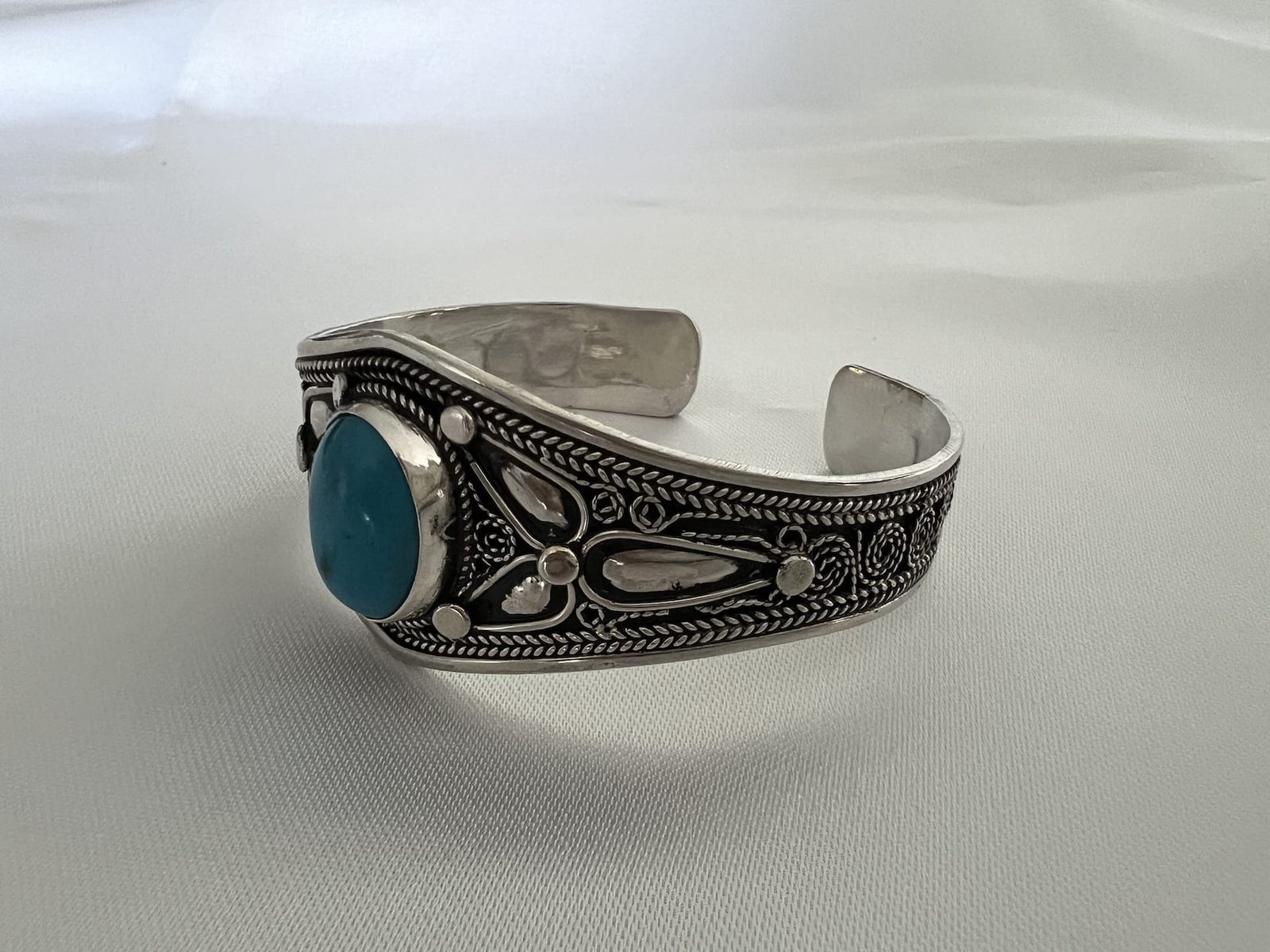 Berber_Armreifen:türkis_5 handgefertigter marokkanischer Silberarmreifen