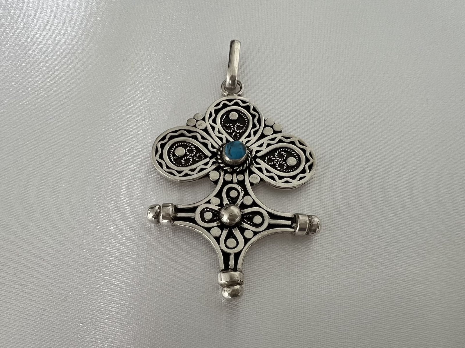 Tuareg_Kreus_Türkis_2 handgefertigt Tuareg Kreuz Türkis aus Marokko