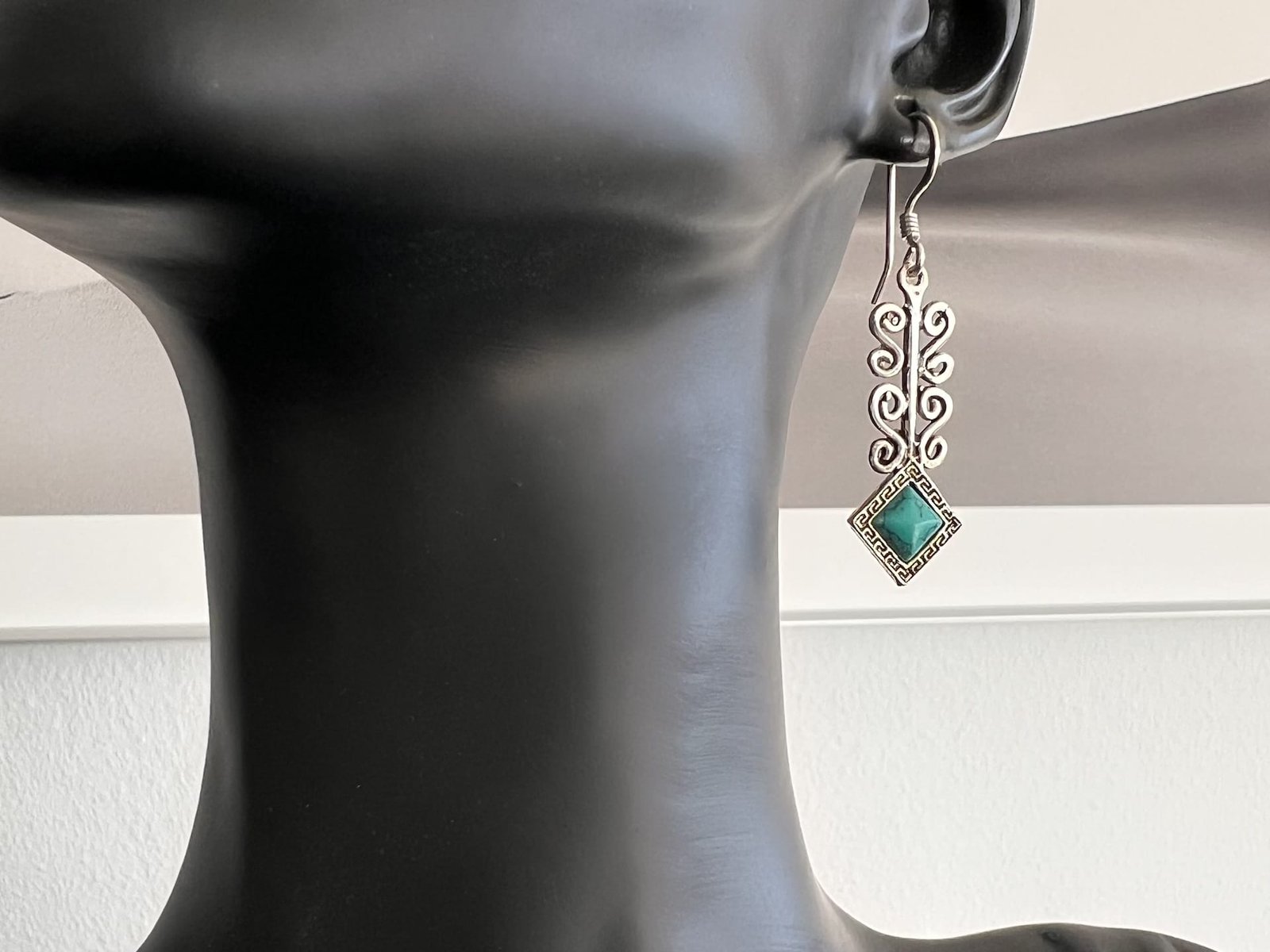 Silber_Ohrringe_Türkis_modern_bei_petit_Marrakech_01 handgefertigter Silber Schmuck aus Marokko