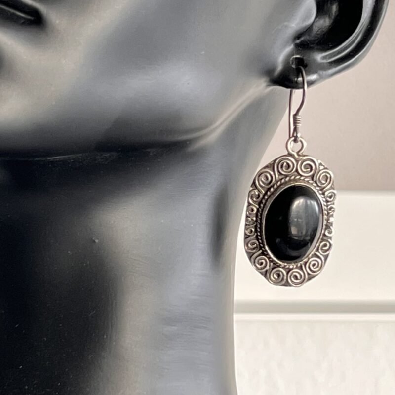 Ohrringe_Berber_Onyx_bei_petit_Marrakech_01 handgefertigter Silber Schmuck aus Marokko