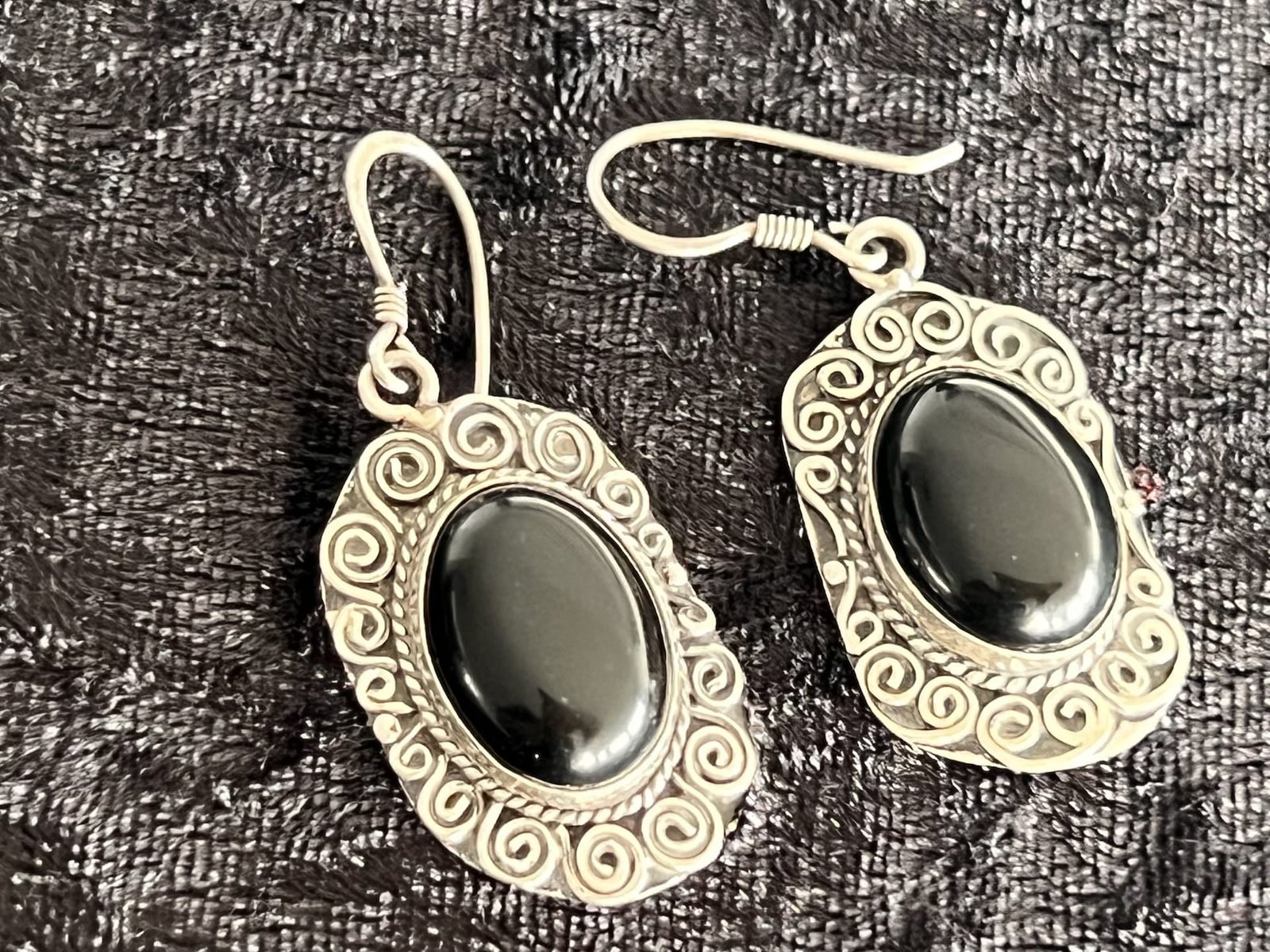 Ohrringe_Berber_Onyx_bei_petit_Marrakech_03 handgefertigter Silber Schmuck aus Marokko