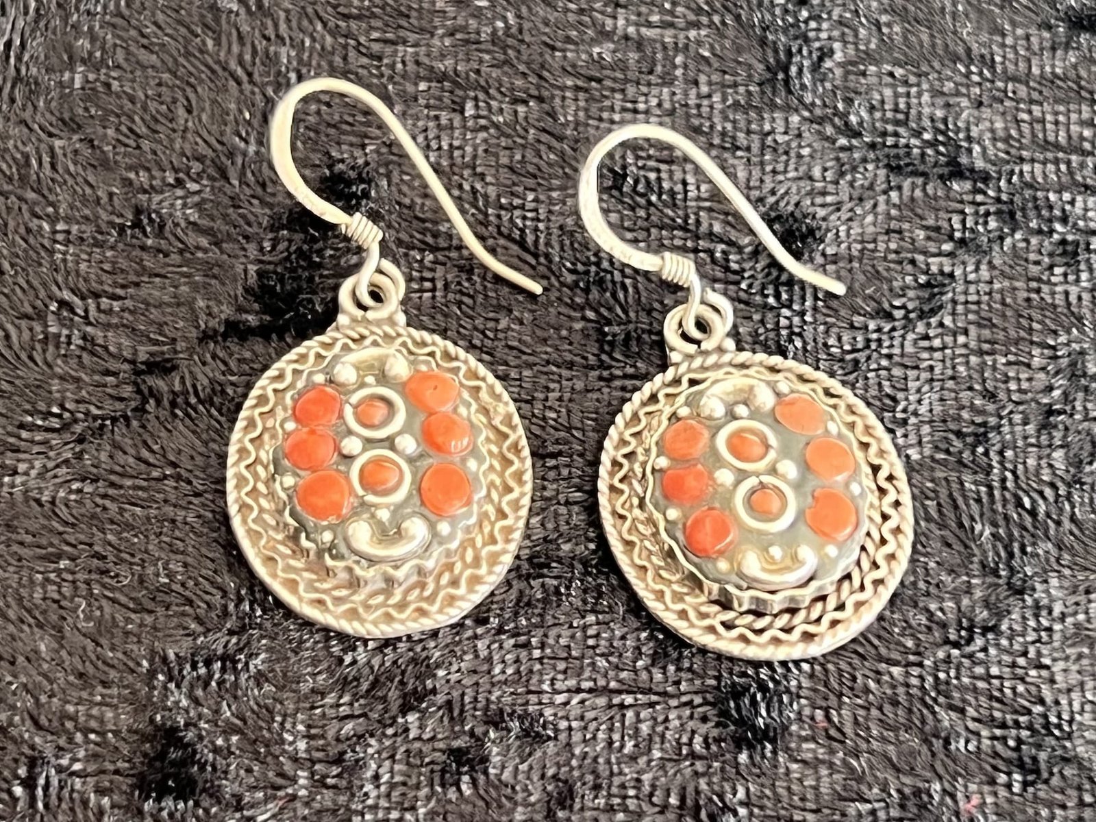 Ohrringe_Karneol_klassisch_bei_petit_Marrakech_03 handgefertigter Silber Schmuck aus Marokko