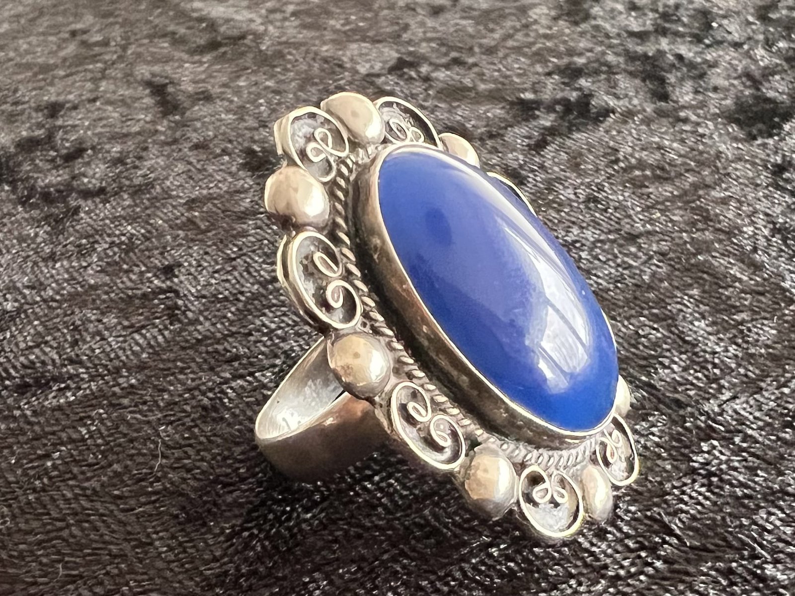 Ring_Berber_Chalcedon_bei_petit_Marrakech_03 handgefertigter Silber Schmuck aus Marokko