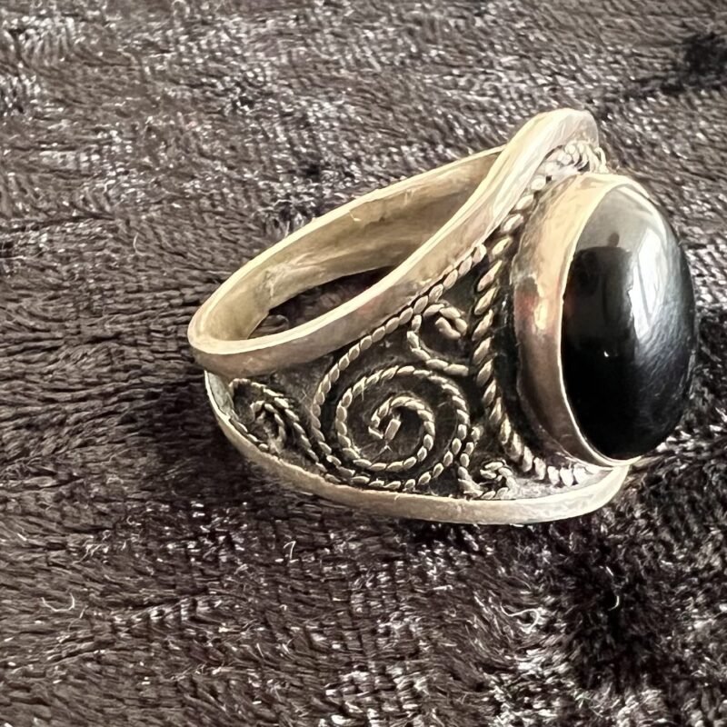 Ring_Onyx_Tuareg_bei_petit_Marrakech_05 handgefertigter Silber Schmuck aus Marokko