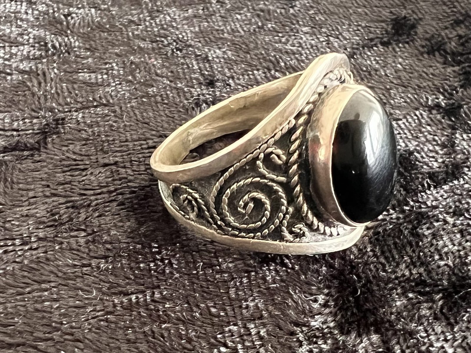 Ring_Onyx_Tuareg_bei_petit_Marrakech_05 handgefertigter Silber Schmuck aus Marokko