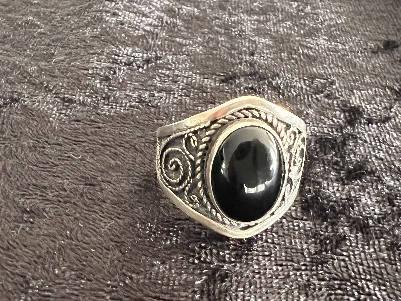 Ring_Onyx_Tuareg_bei_petit_Marrakech_07 handgefertigter Silber Schmuck aus Marokko