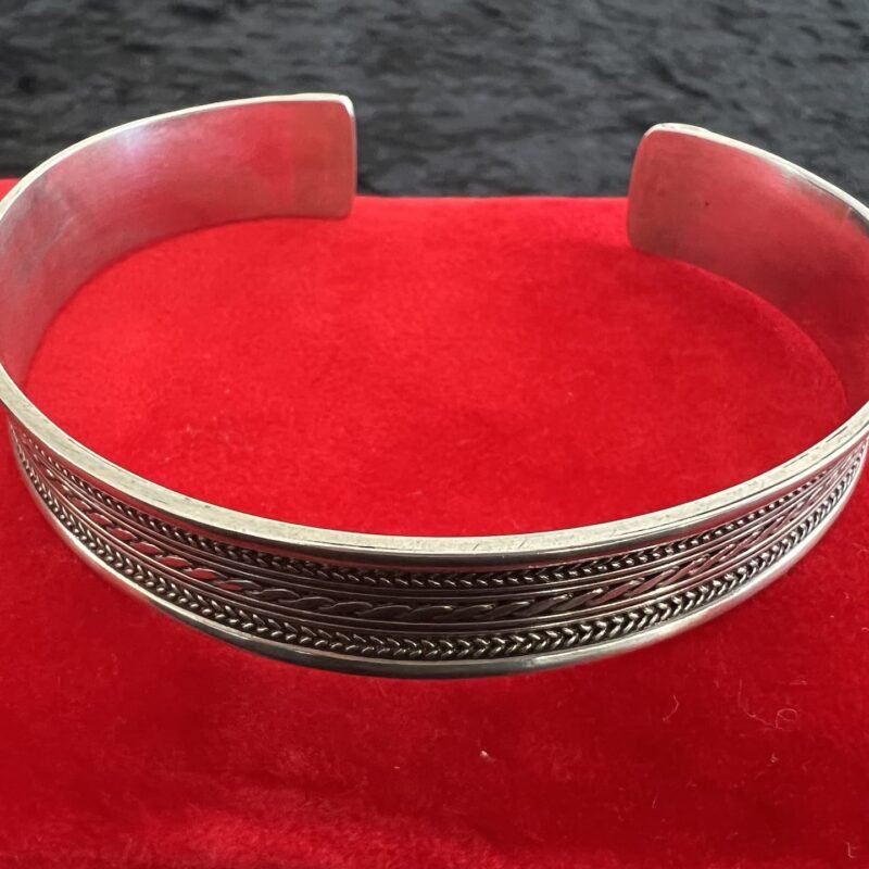 Armrefien_Berber_simple2_03_bei_petit_Marrakech handgefertigter Silber Schmuck aus Marokko