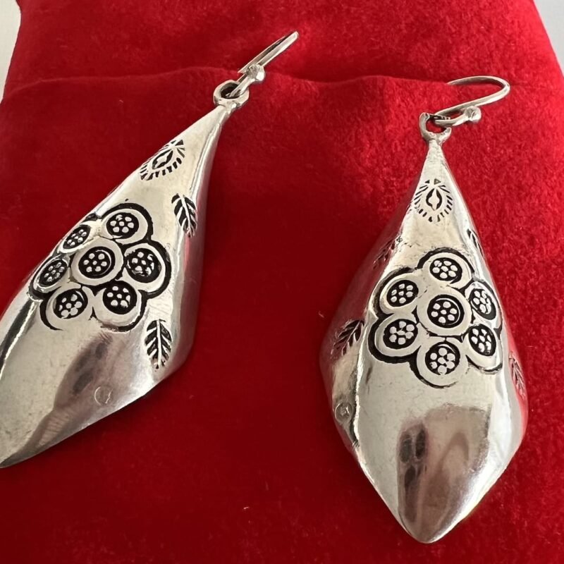 handgefertigter Silber Schmuck aus Marokko