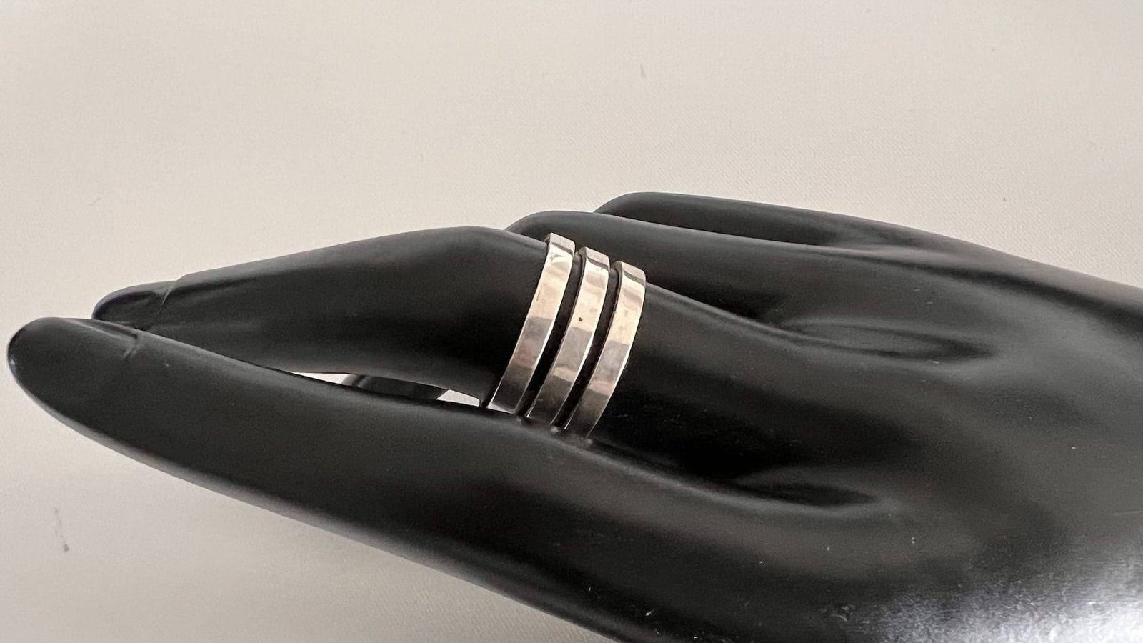 Ring_simple_dreifach_01_bei_petit_Marrakech handgefertigter Silber Schmuck aus Marokko