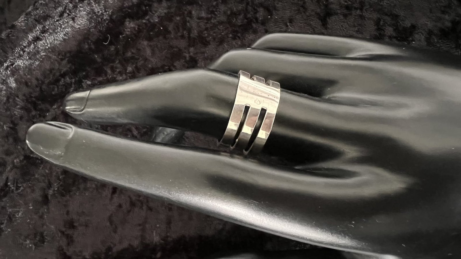 Ring_simple_dreifach_03_bei_petit_Marrakech handgefertigter Silber Schmuck aus Marokko