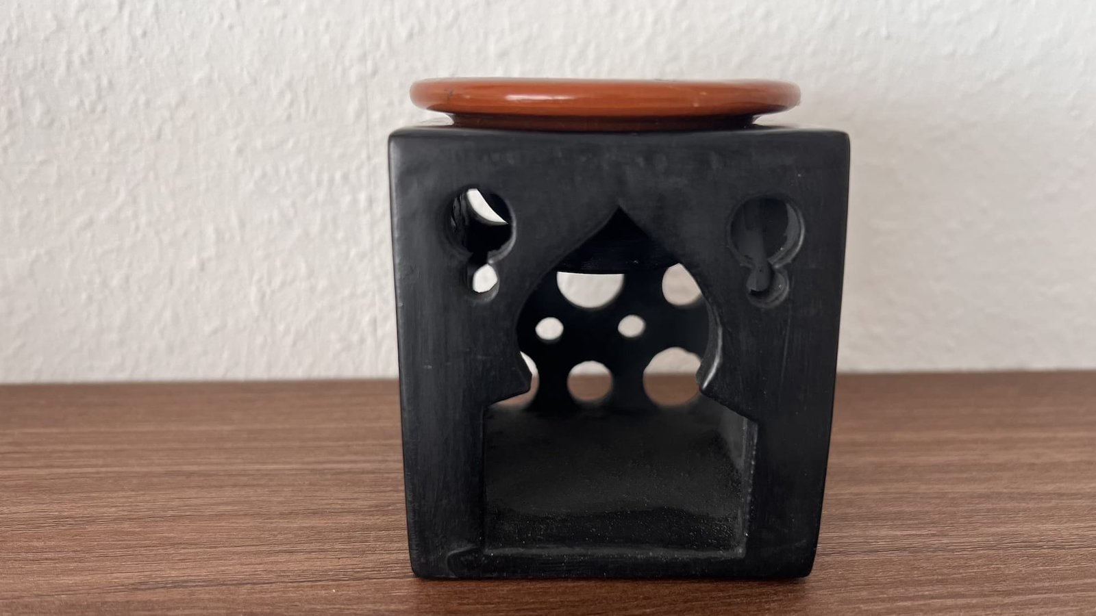 Duftlampe_rund_02_bei_petit_Marrakech Duftlampe Löcher – Bild 12