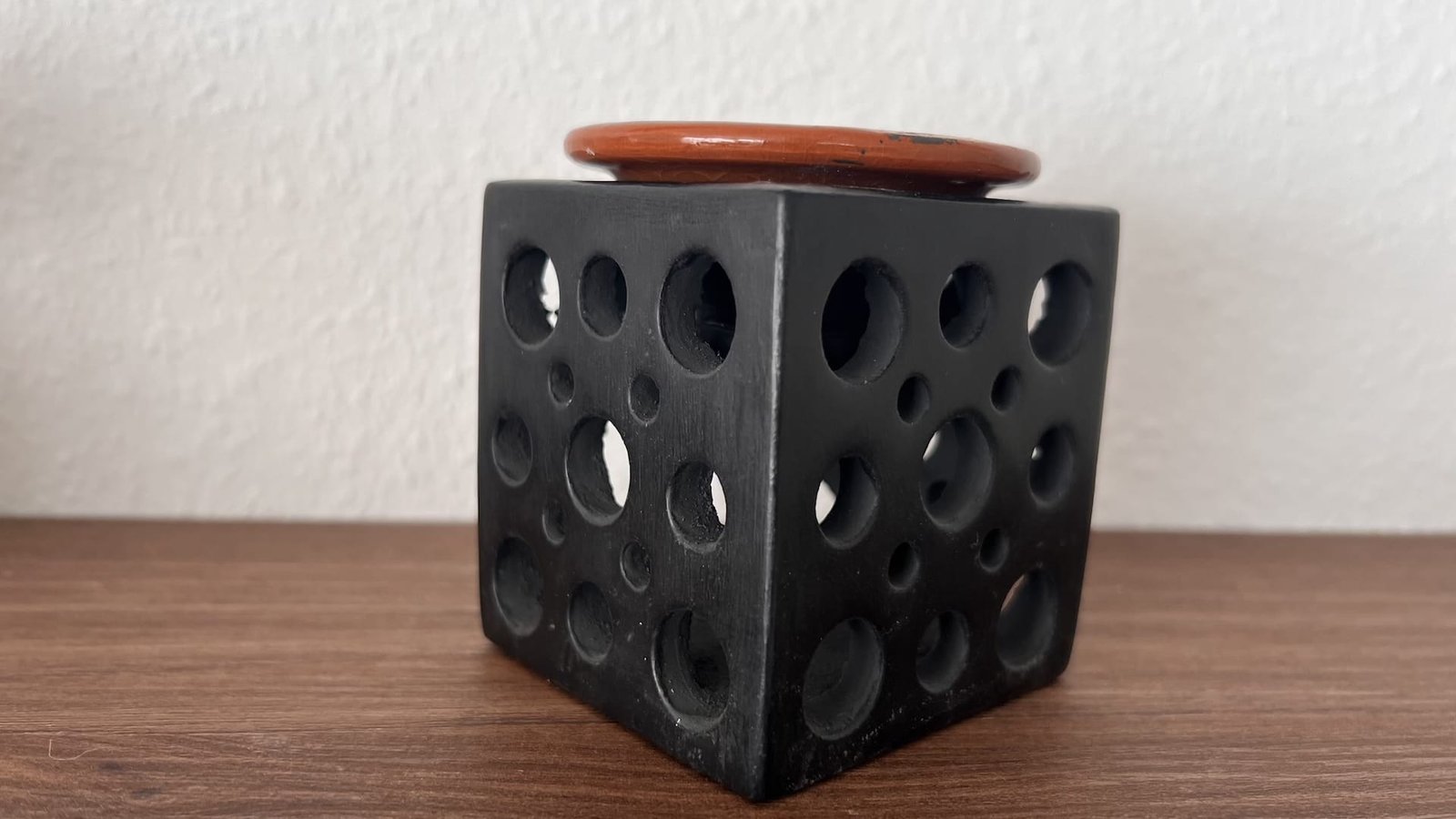 Duftlampe_rund_03_bei_petit_Marrakech Duftlampe Löcher – Bild 14