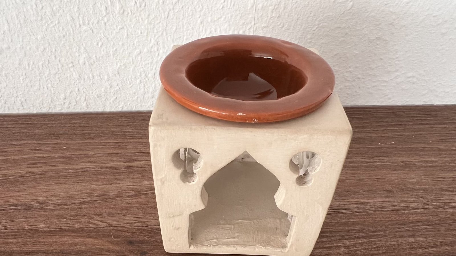 Duftlampe_rund_11_bei_petit_Marrakech Duftlampe Löcher – Bild 3