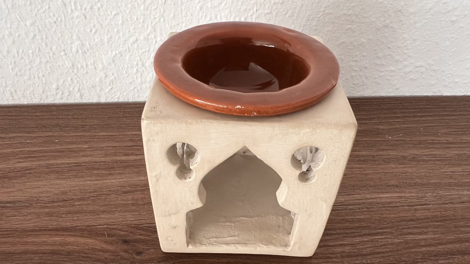 Duftlampe_rund_12_bei_petit_Marrakech Duftlampe Löcher – Bild 2