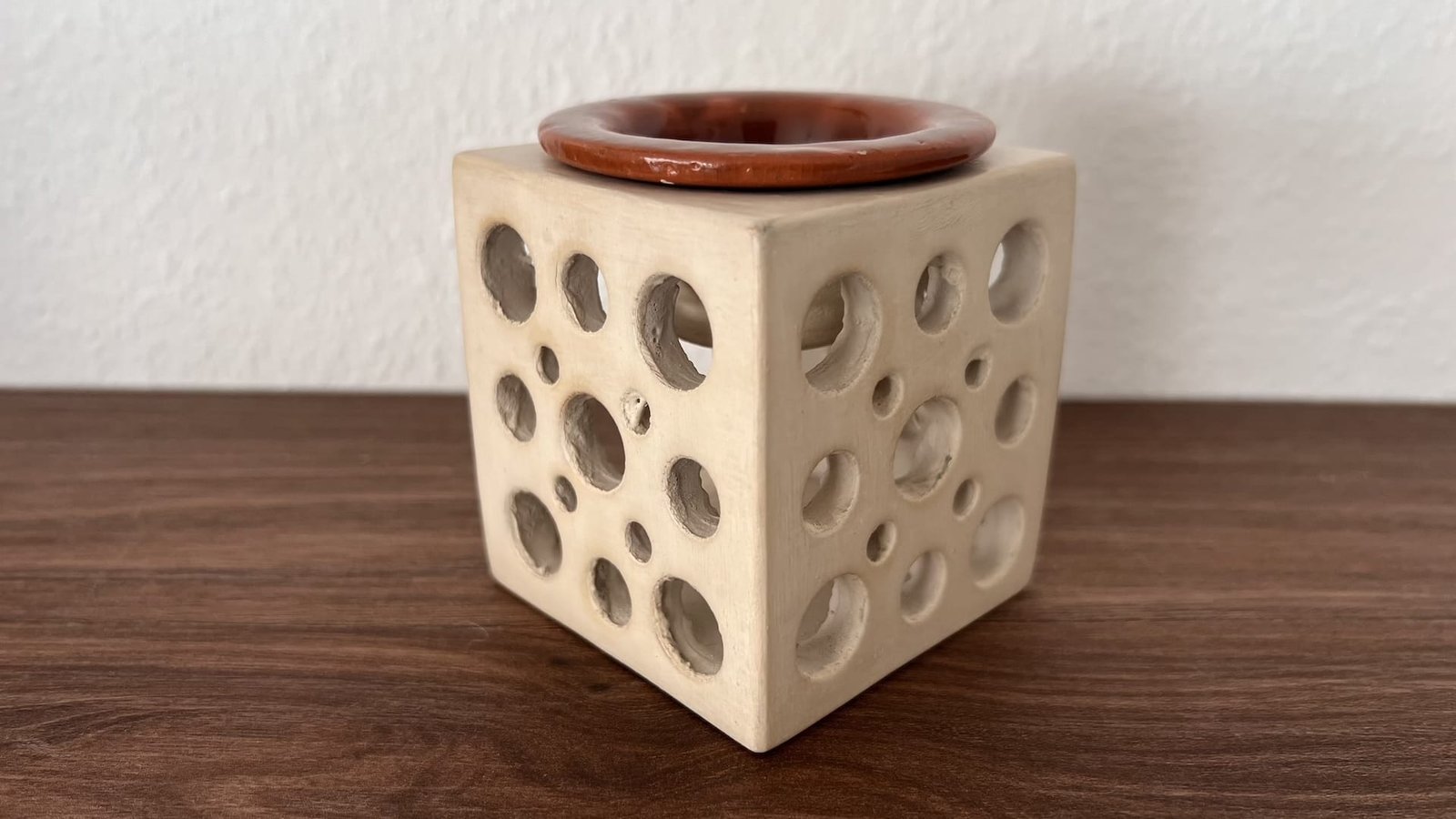 Duftlampe_rund_13_bei_petit_Marrakech Duftlampe Löcher – Bild 4